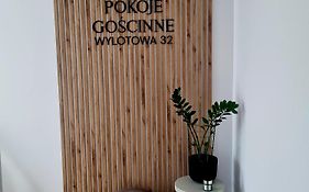 Pokoje Gościnne Wylotowa 32